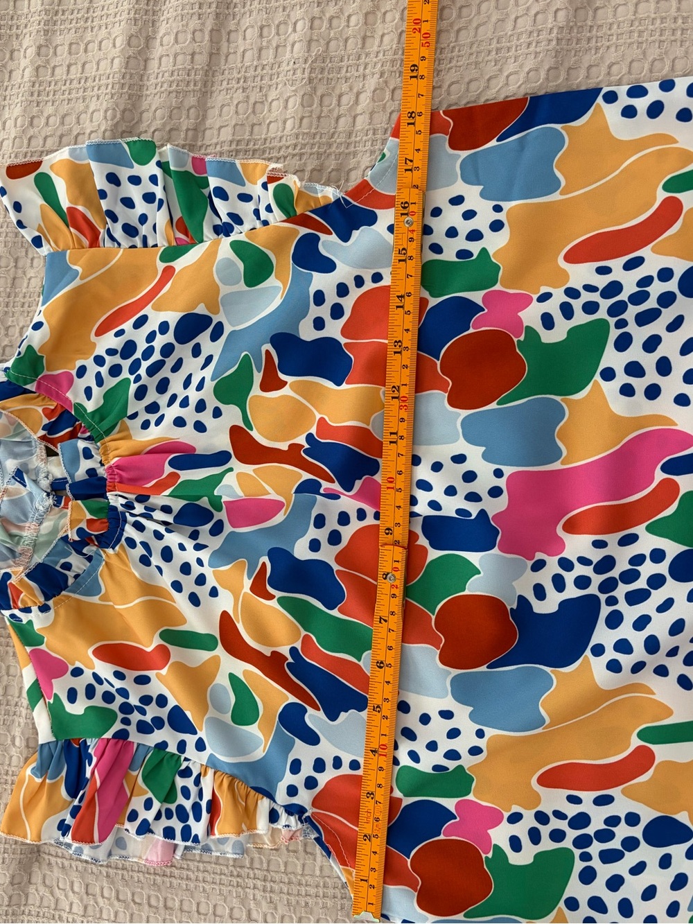 NWT Emery Rose Multicolor Abstract Print Ruffle Sleeve Top S Artsy Coquette - Picture 8 of 10